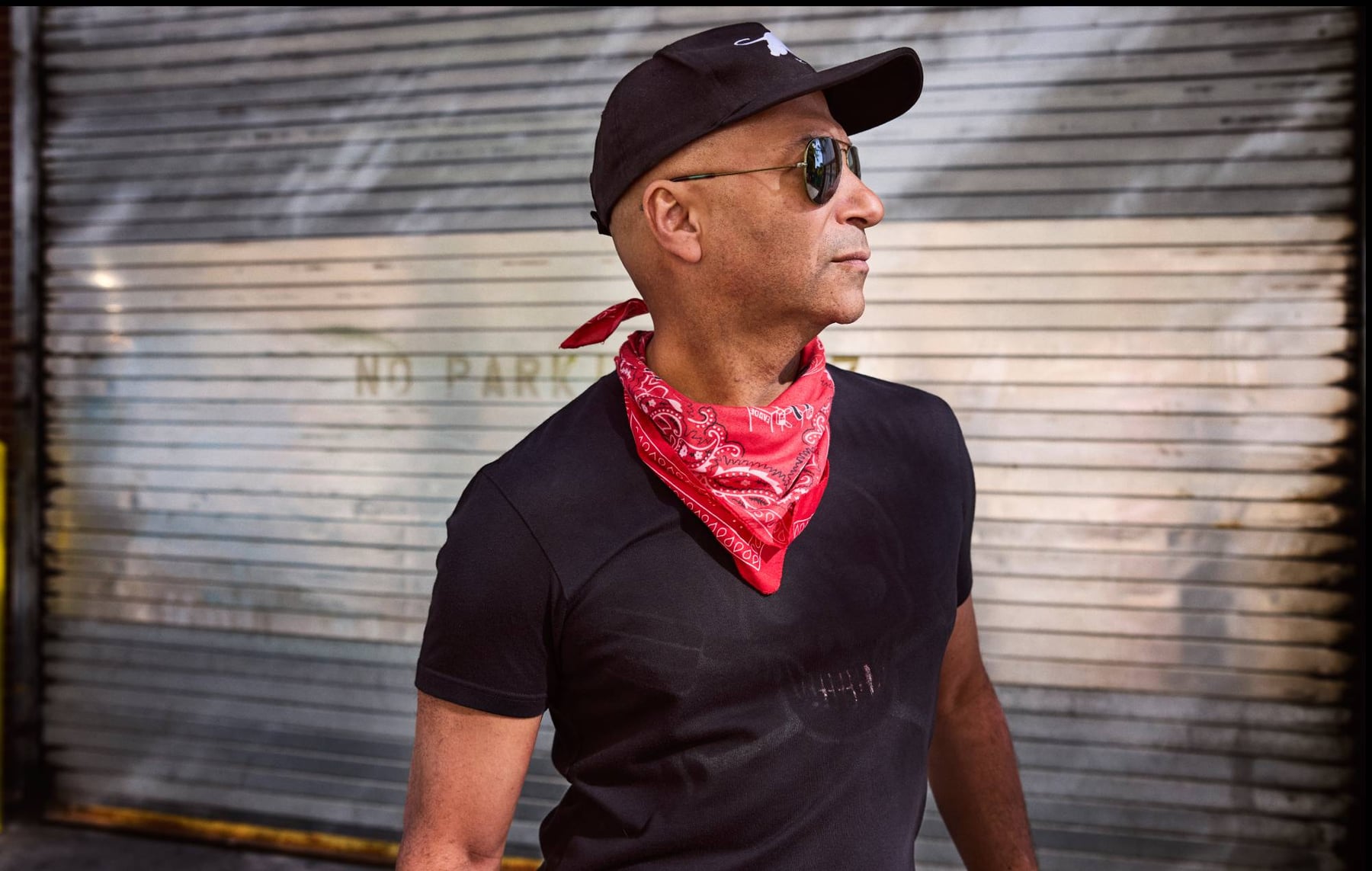 Mike McCready confirmado no festival 'Power To The People' de Tom Morello